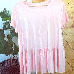 Light pink ruffle bottom tee shirt